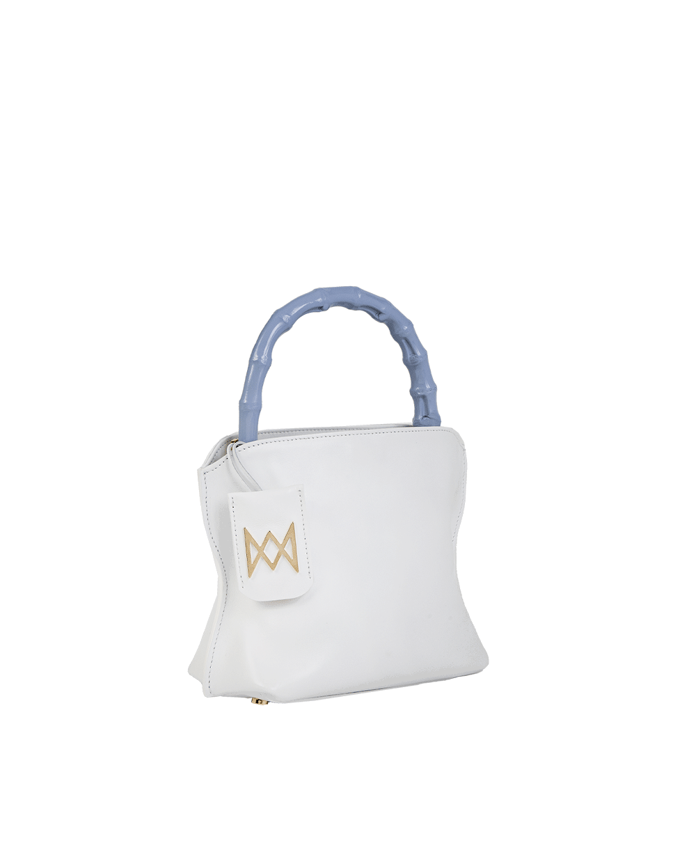 Cross-body bag in calf leather with detachable shoulder strap. Bamboo handles. Made In Italy. Two compartments, zip pocket in the back compartment. Magnetic flap closure with logo. Color: Ivory. Size: Medium